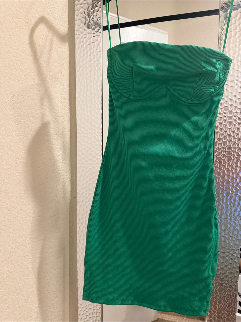 Strapless Green Bodycon Mini Dress with Spaghetti Straps